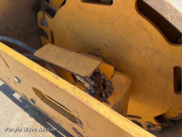 image for item DQ0009 2013 Volvo SD115D single drum vibratory roller
