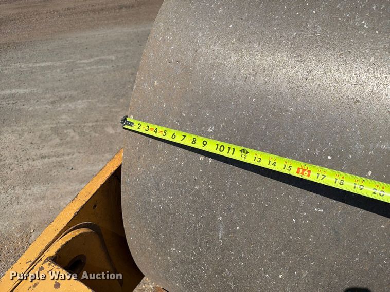 image for item DQ0009 2013 Volvo SD115D single drum vibratory roller