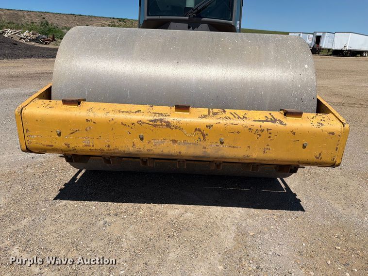 image for item DQ0009 2013 Volvo SD115D single drum vibratory roller