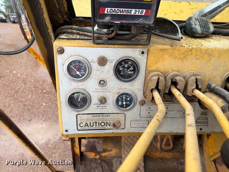 image for item DQ0011 Grove RT552 crane