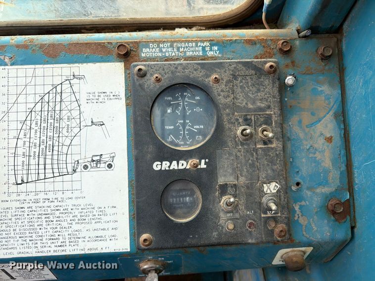 image for item DQ0014 1997 Gradall 534C-6 telehandler