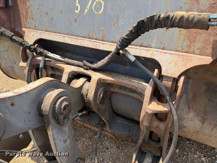image for item DQ0016 2005 Volvo L70E wheel loader