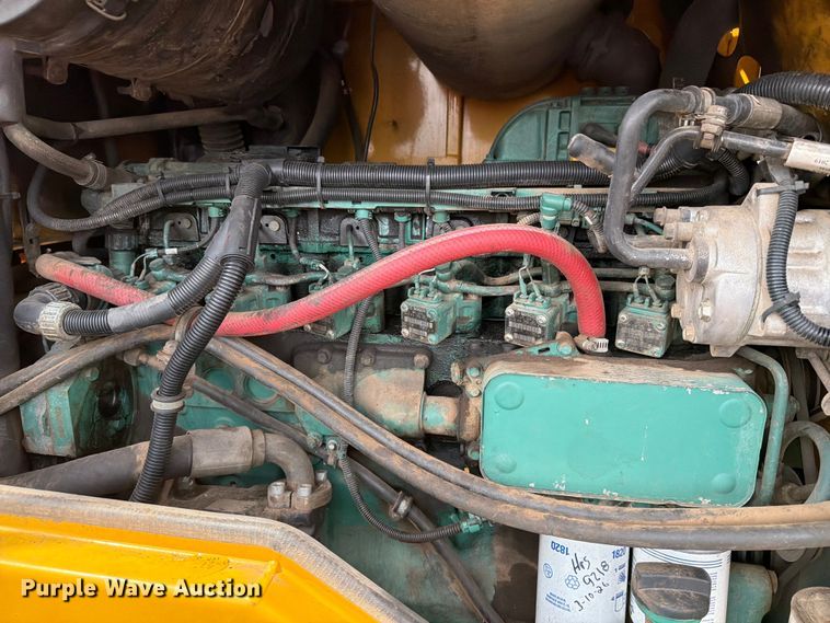 image for item DQ0016 2005 Volvo L70E wheel loader