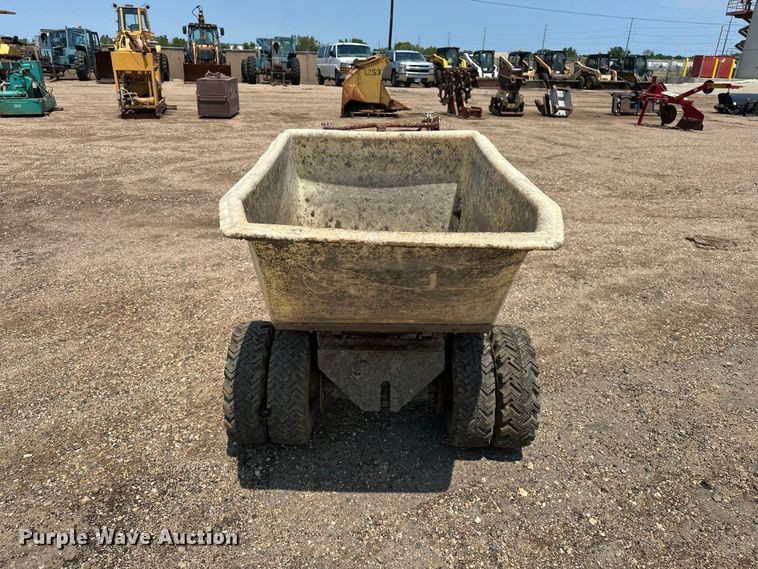 image for item DQ0018 Whiteman concrete buggy
