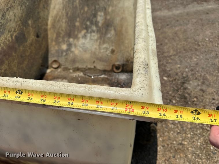 image for item DQ0018 Whiteman concrete buggy
