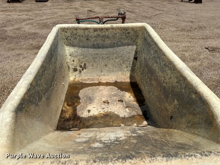 image for item DQ0018 Whiteman concrete buggy