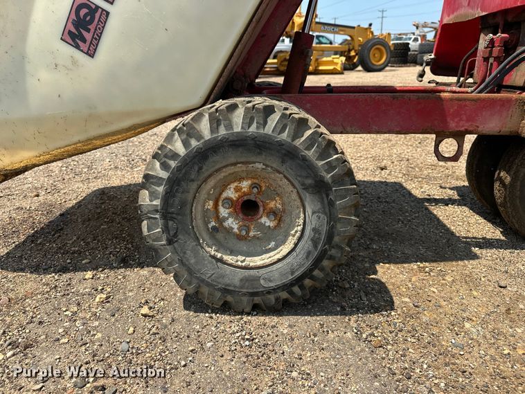 image for item DQ0018 Whiteman concrete buggy