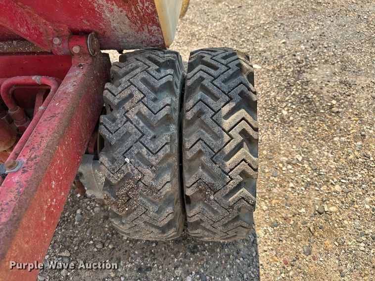 image for item DQ0018 Whiteman concrete buggy