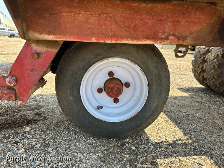 image for item DQ0018 Whiteman concrete buggy