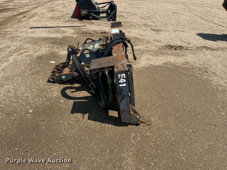 image for item DQ0021 Caterpillar skid steer cold planer
