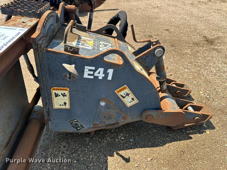 image for item DQ0021 Caterpillar skid steer cold planer