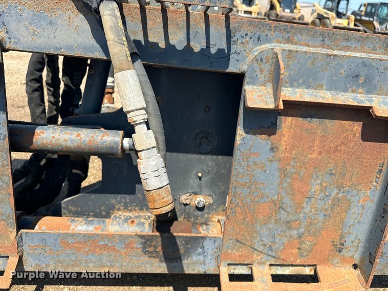 image for item DQ0021 Caterpillar skid steer cold planer