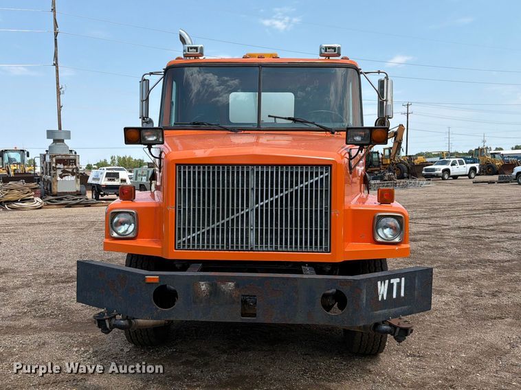 image for item DQ0023 2001 Volvo Truck WG tank truck