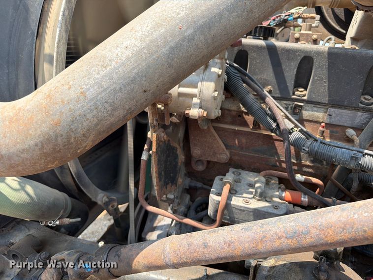 image for item DQ0023 2001 Volvo Truck WG tank truck