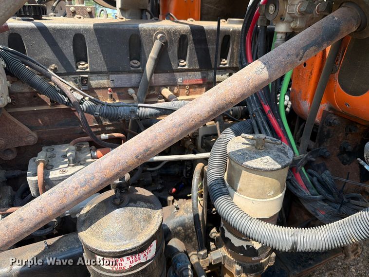 image for item DQ0023 2001 Volvo Truck WG tank truck