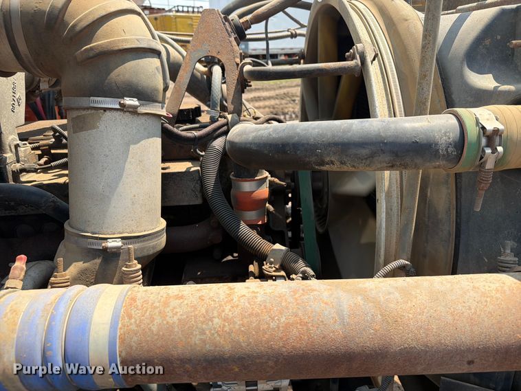 image for item DQ0023 2001 Volvo Truck WG tank truck
