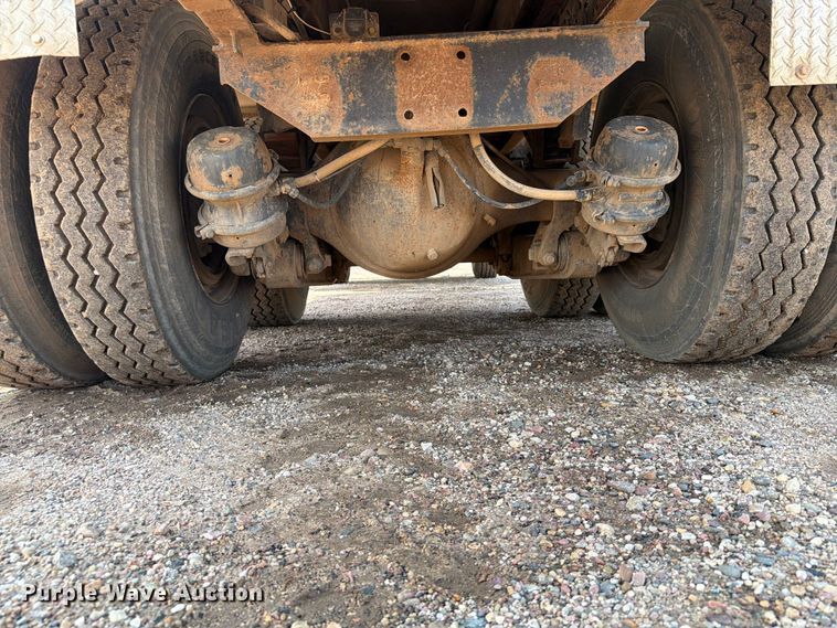image for item DQ0023 2001 Volvo Truck WG tank truck
