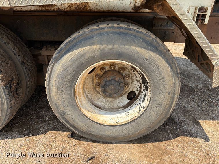 image for item DQ0023 2001 Volvo Truck WG tank truck