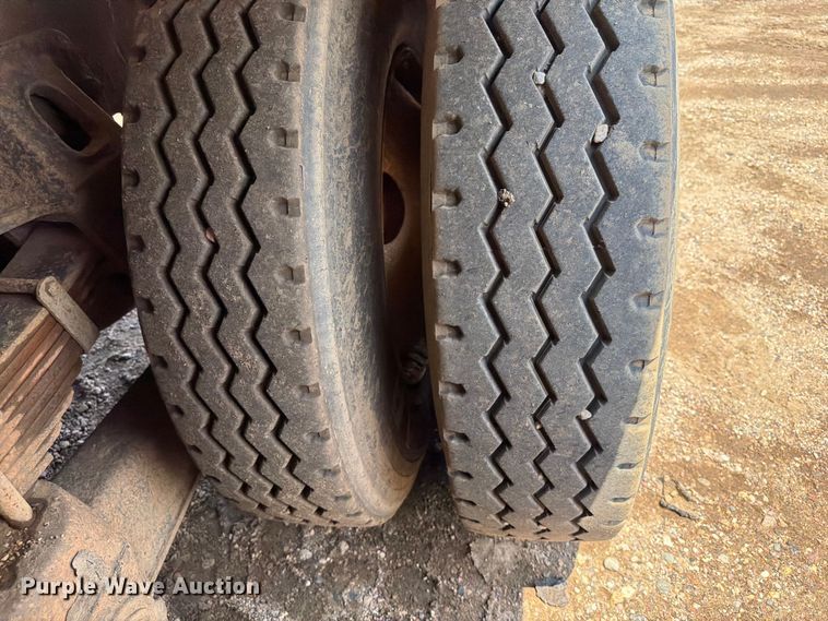 image for item DQ0023 2001 Volvo Truck WG tank truck