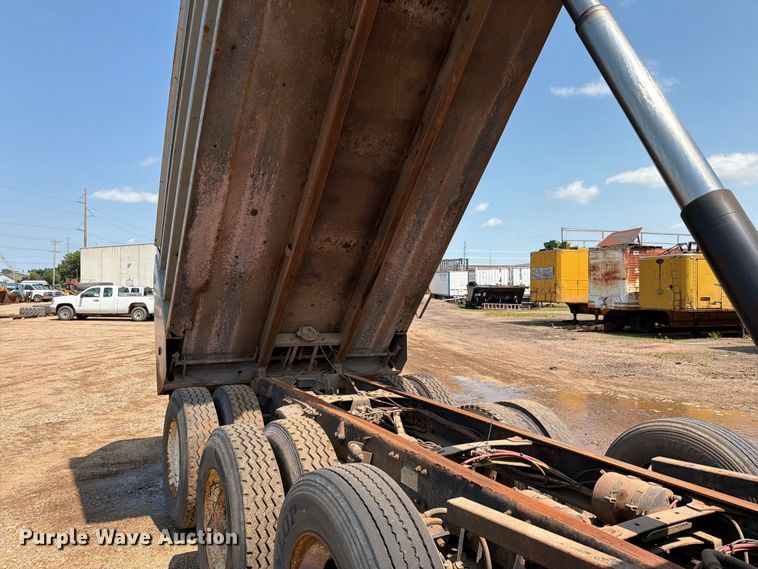 image for item DQ0025 2007 Sterling Acterra dump truck
