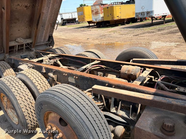 image for item DQ0025 2007 Sterling Acterra dump truck