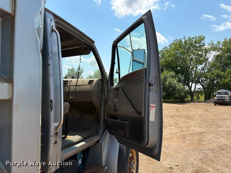image for item DQ0025 2007 Sterling Acterra dump truck
