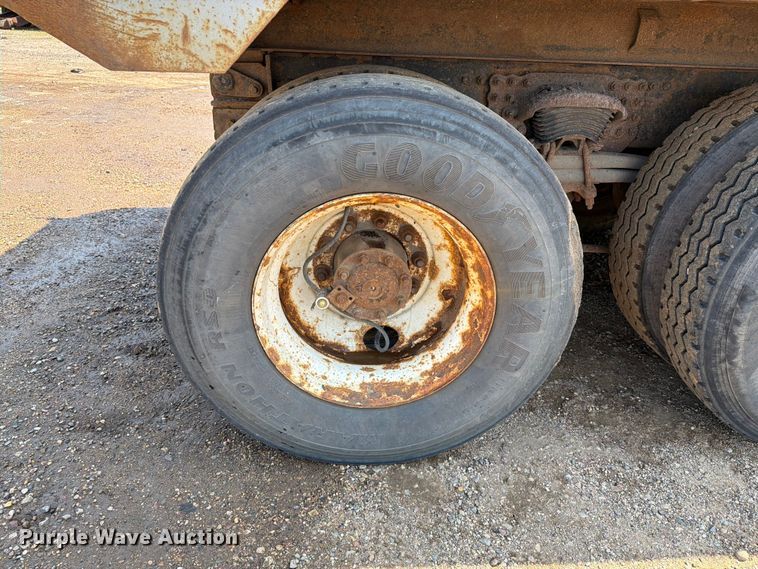 image for item DQ0025 2007 Sterling Acterra dump truck