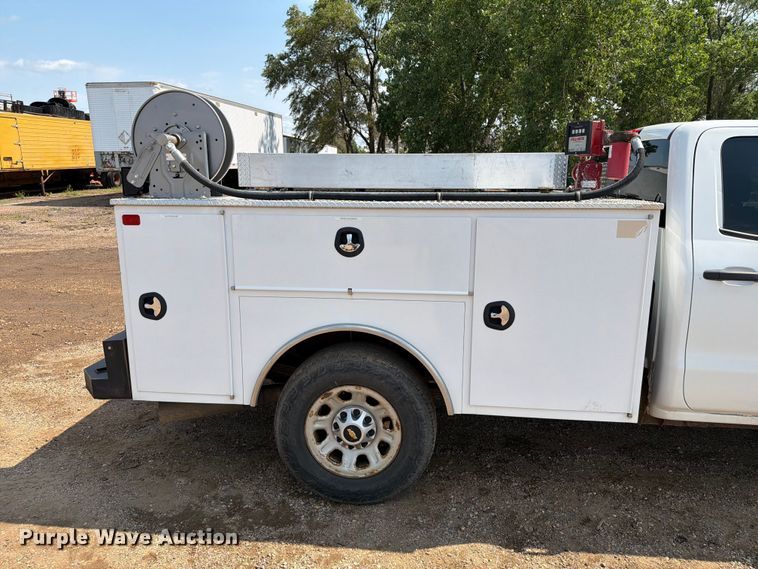 image for item DQ0026 2015 Chevrolet Silverado 3500HD Crew Cab utility bed pickup truck