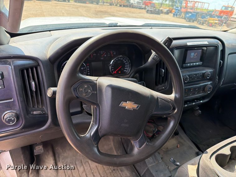 image for item DQ0026 2015 Chevrolet Silverado 3500HD Crew Cab utility bed pickup truck