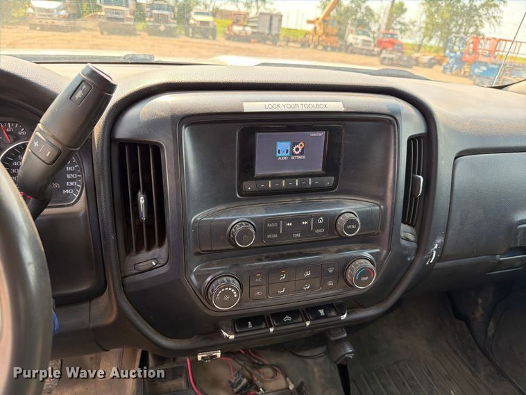 image for item DQ0026 2015 Chevrolet Silverado 3500HD Crew Cab utility bed pickup truck
