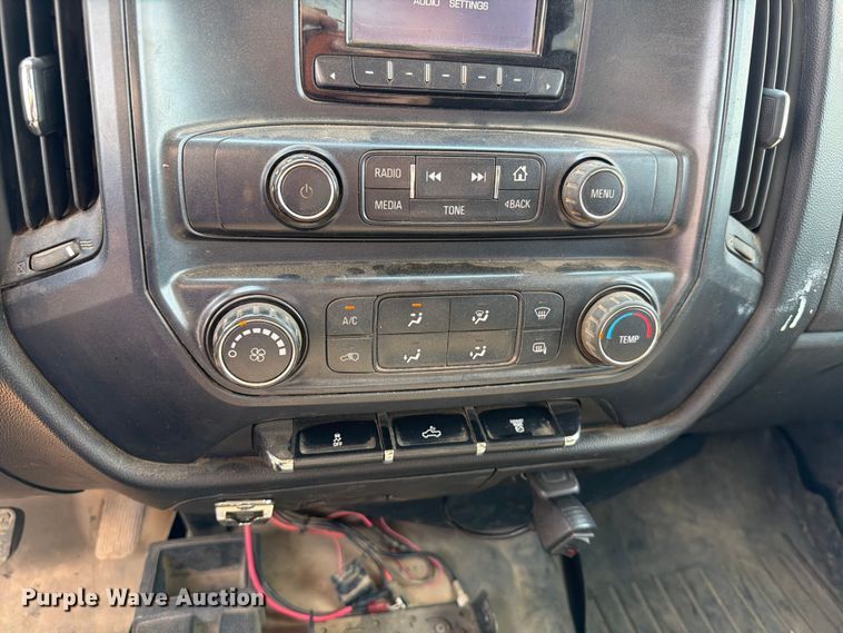 image for item DQ0026 2015 Chevrolet Silverado 3500HD Crew Cab utility bed pickup truck