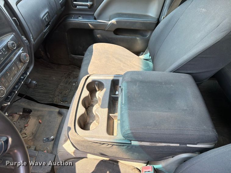 image for item DQ0026 2015 Chevrolet Silverado 3500HD Crew Cab utility bed pickup truck