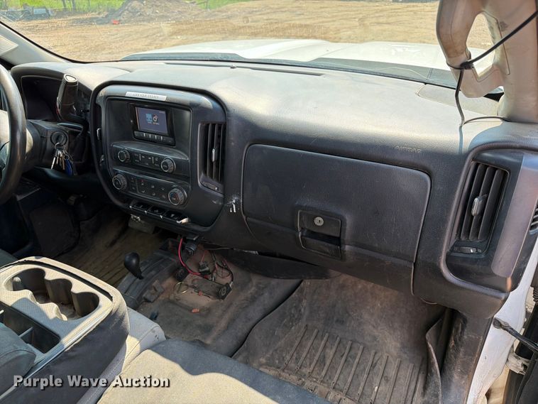image for item DQ0026 2015 Chevrolet Silverado 3500HD Crew Cab utility bed pickup truck