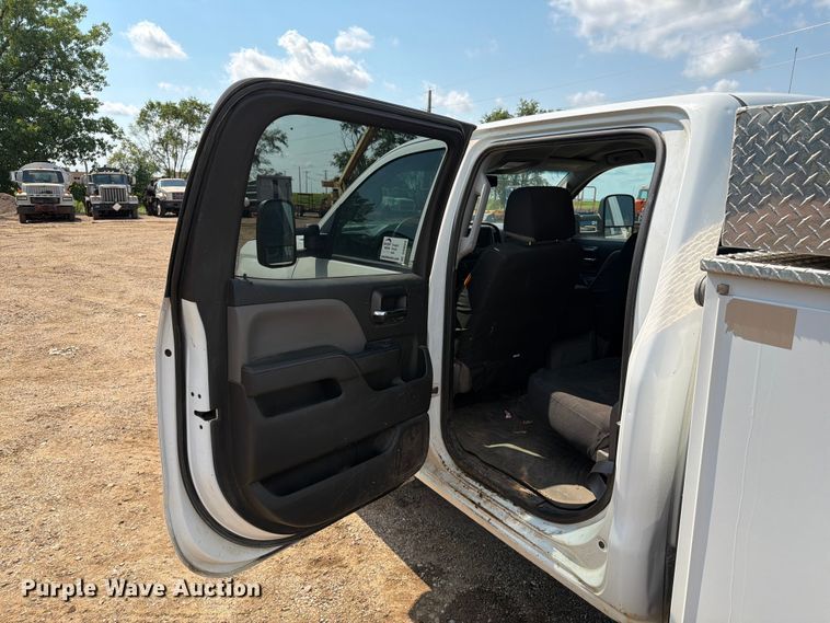 image for item DQ0026 2015 Chevrolet Silverado 3500HD Crew Cab utility bed pickup truck