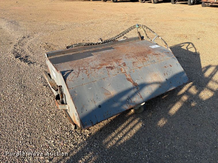 image for item DQ0030 Edge skid steer sweeper
