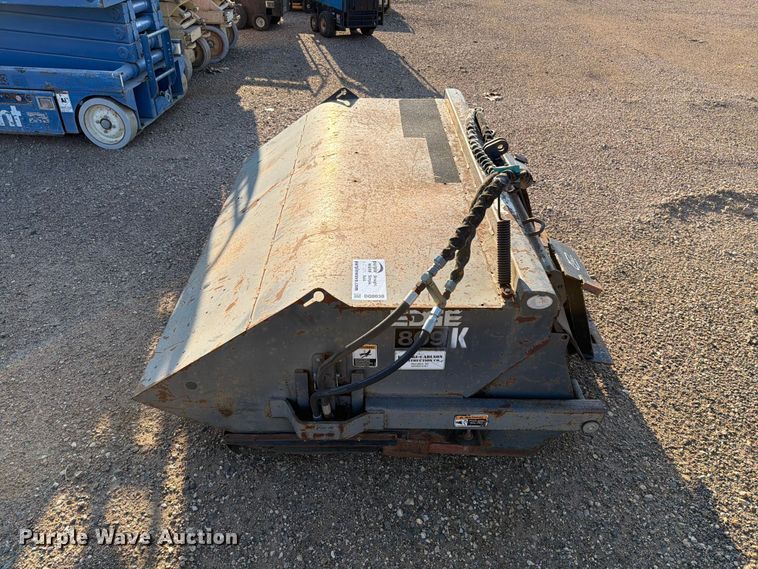 image for item DQ0030 Edge skid steer sweeper