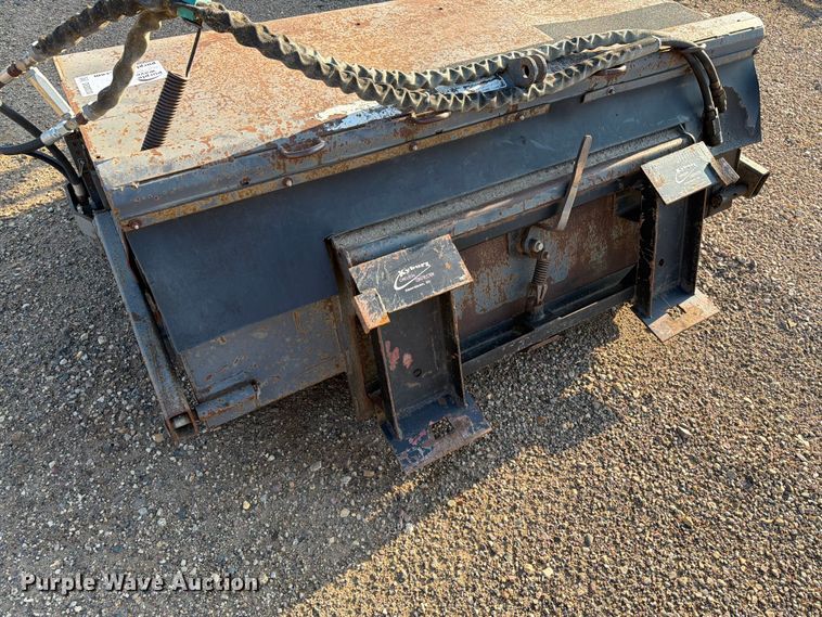 image for item DQ0030 Edge skid steer sweeper
