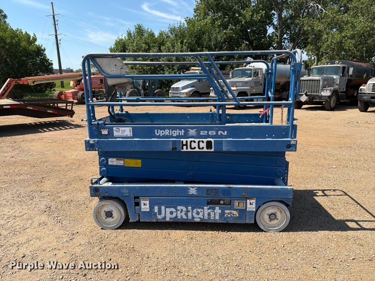 image for item DQ0031 Upright 26N scissor lift