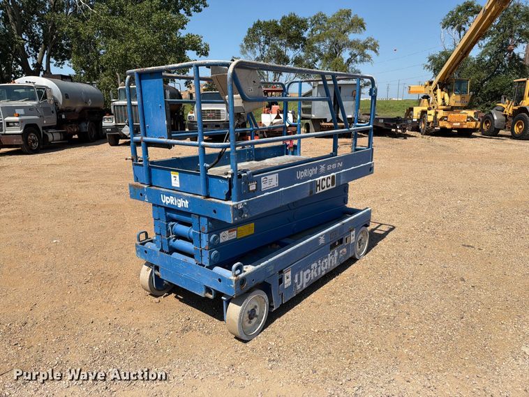 image for item DQ0031 Upright 26N scissor lift