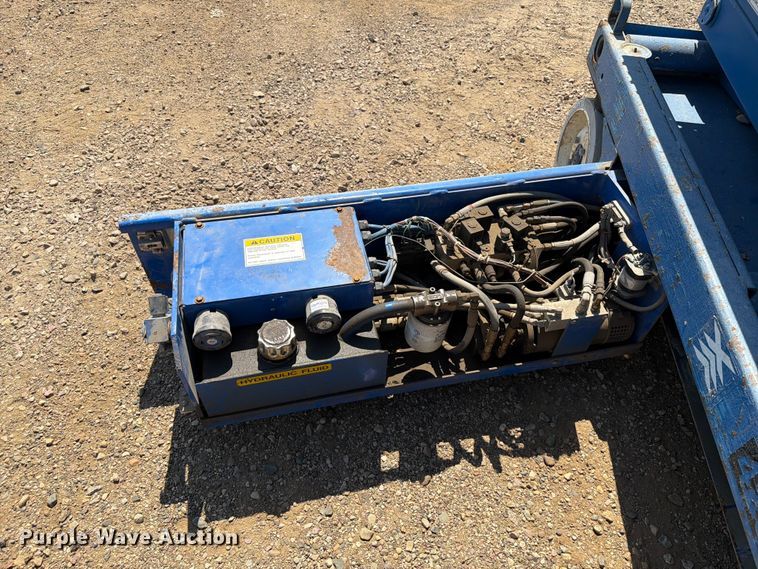 image for item DQ0031 Upright 26N scissor lift