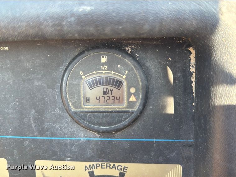 image for item DQ0034 2009 Miller Bobcat 250 welder/generator