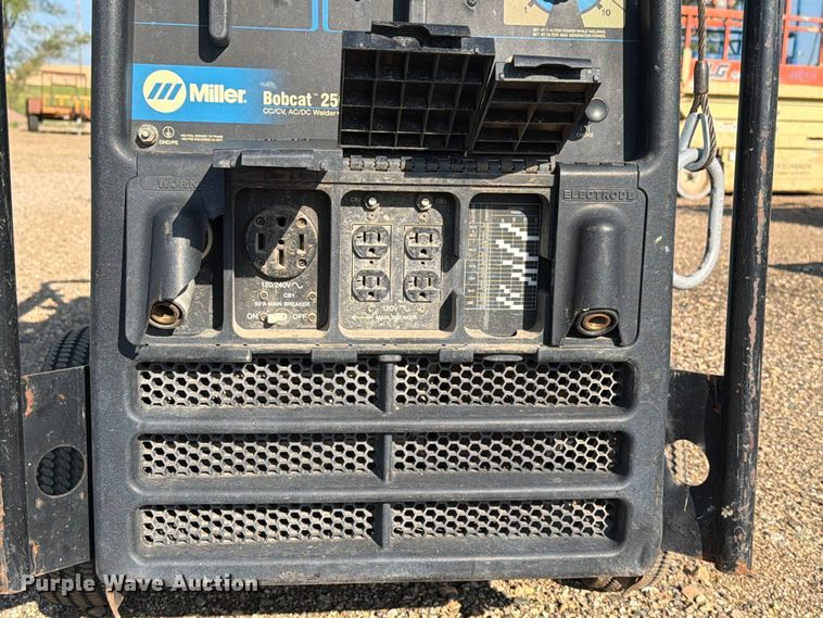 image for item DQ0034 2009 Miller Bobcat 250 welder/generator