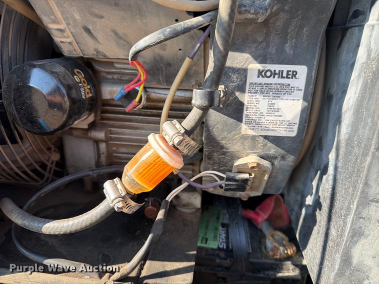 image for item DQ0034 2009 Miller Bobcat 250 welder/generator