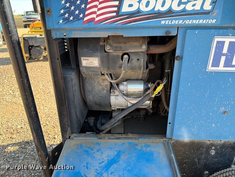 image for item DQ0034 2009 Miller Bobcat 250 welder/generator