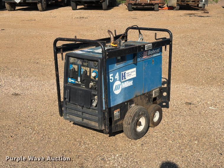 image for item DQ0035 2009 Miller Bobcat 250 welder/generator