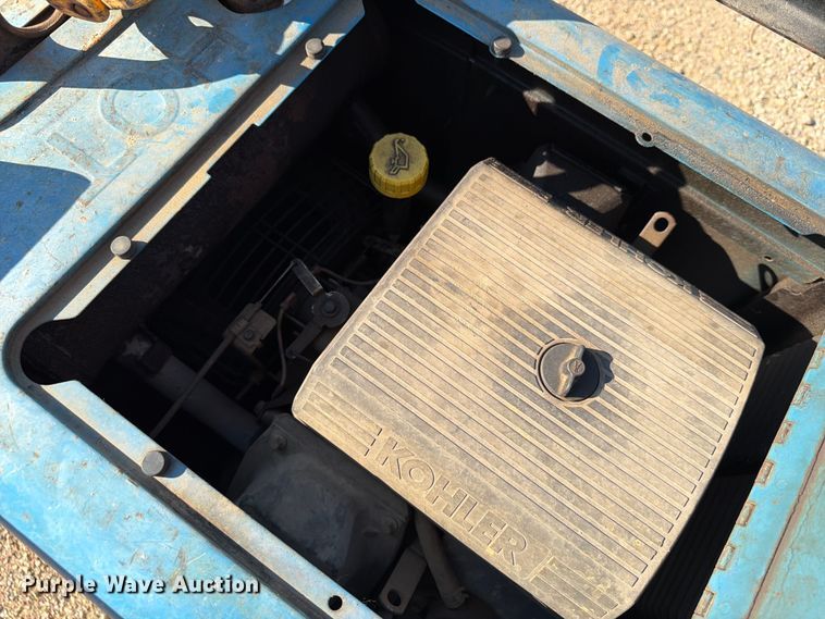 image for item DQ0035 2009 Miller Bobcat 250 welder/generator