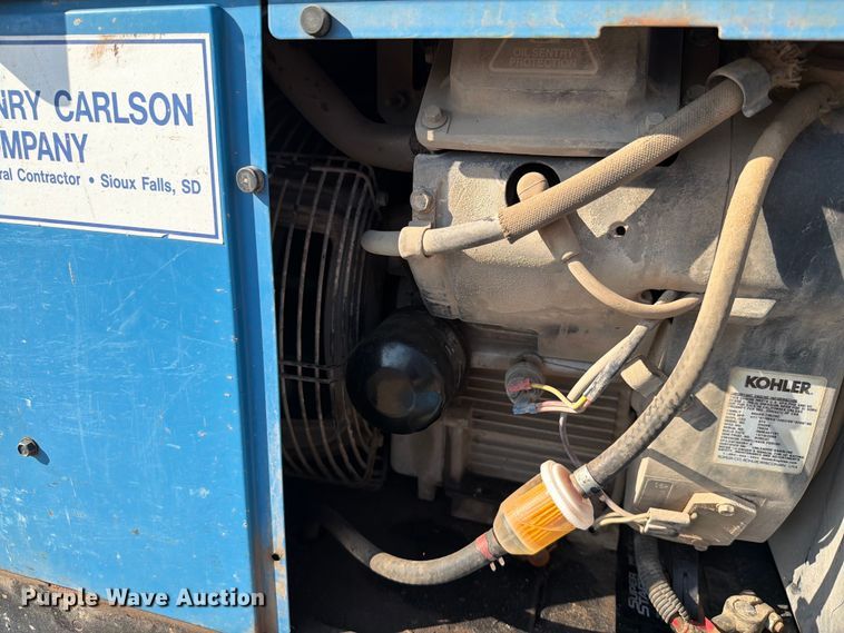 image for item DQ0036 2009 Miller Bobcat 250 welder/generator