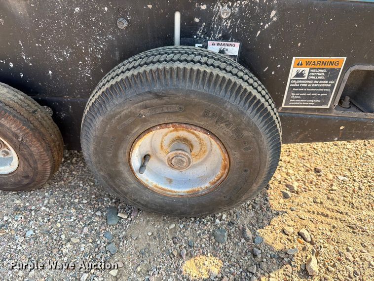 image for item DQ0036 2009 Miller Bobcat 250 welder/generator