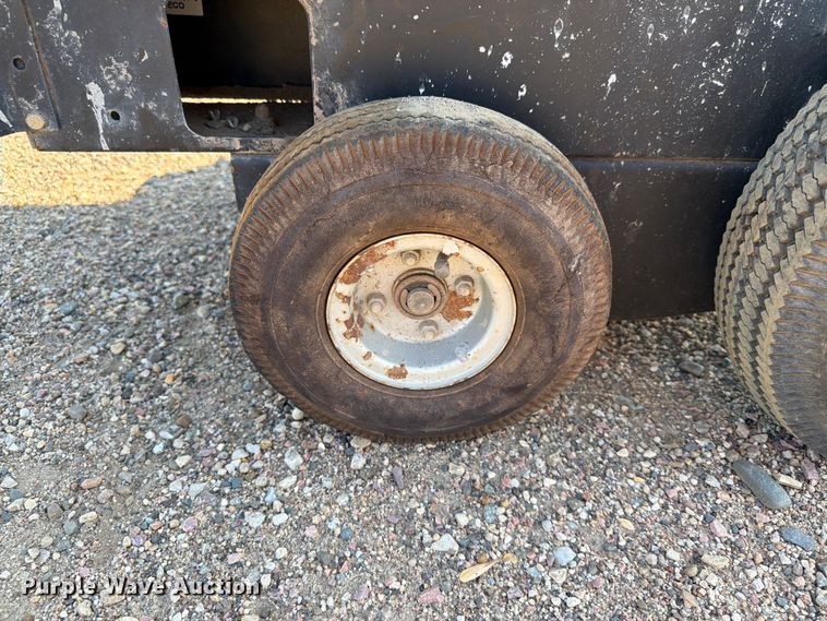 image for item DQ0036 2009 Miller Bobcat 250 welder/generator