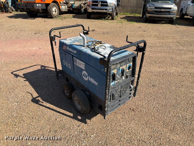 image for item DQ0037 2009 Miller Bobcat 250 welder/generator